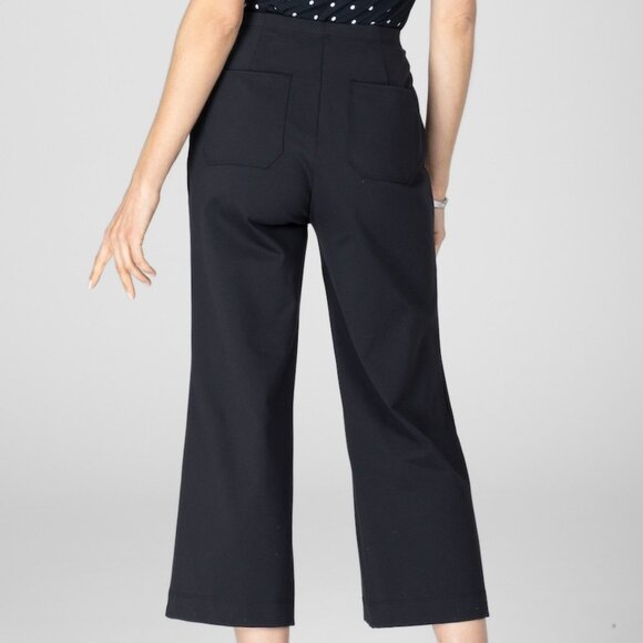 Black Cropped Patch Pocket Wide Leg Pants - Picture 2 of 5